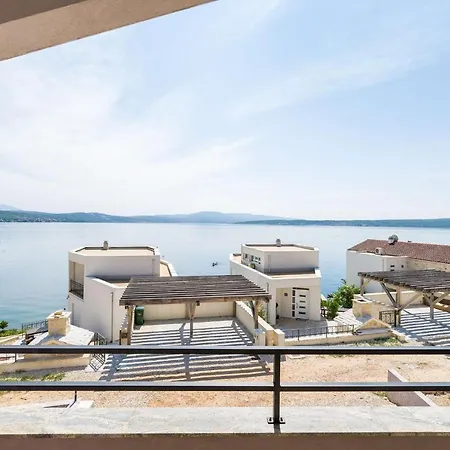 Seaside Luxury With A Swimming Pool Posedarje, Novigrad - 15961 *