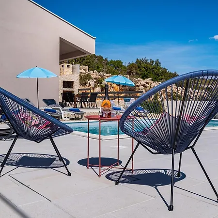 Willa Seaside Luxury With A Swimming Pool Posedarje, Novigrad - 15961 Posedarje