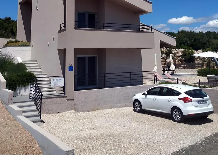 Seaside Luxury With A Swimming Pool Posedarje, Novigrad - 15961 Posedarje