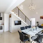 Seaside Luxury With A Swimming Pool Posedarje, Novigrad - 15961 Vila *