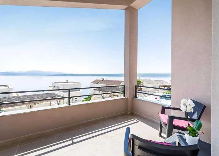 Seaside Luxury With A Swimming Pool Posedarje, Novigrad - 15961 Villa Posedarje